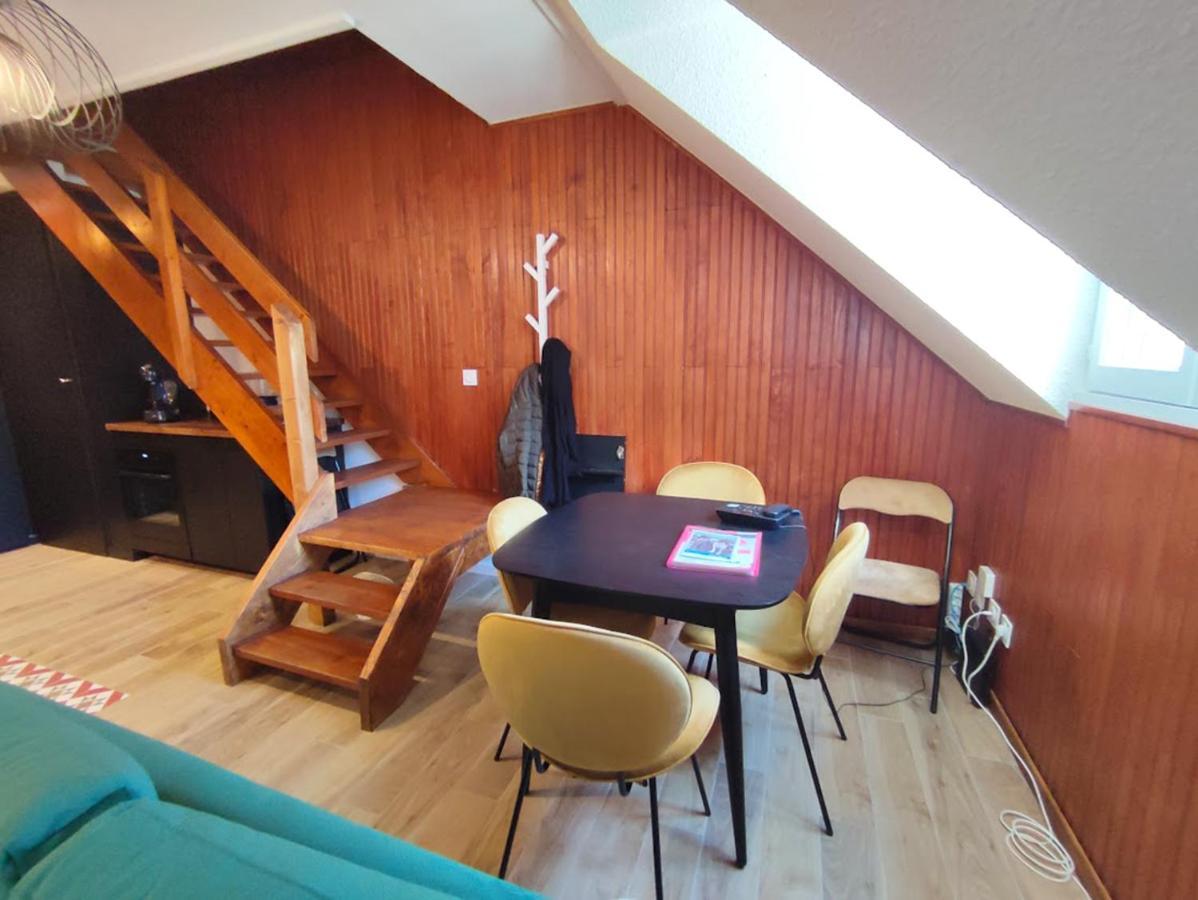 Au Cocon De Joy, T3 Duplex, Wifi, 4 Personnes Διαμέρισμα Bagnères-de-Luchon Εξωτερικό φωτογραφία